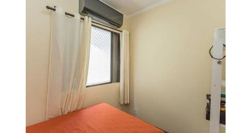 Sobrado à Venda no Parque São Domingos na Rua Professora Altina Maynardi de Araújo