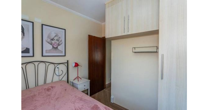 Sobrado à Venda no Parque São Domingos na Rua Professora Altina Maynardi de Araújo