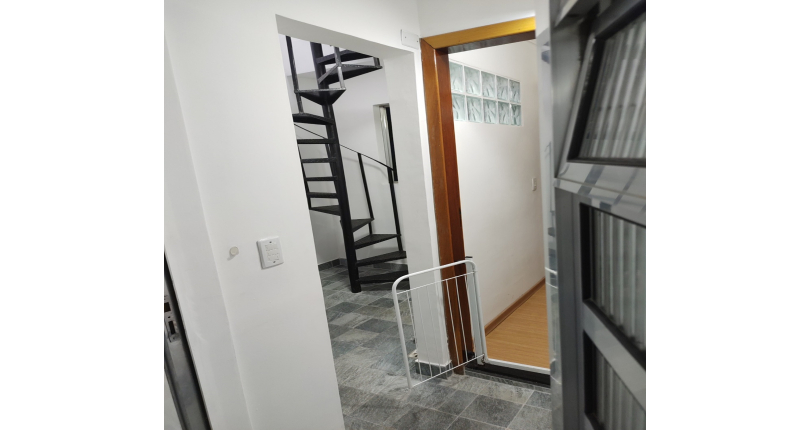 Belo Sobrado à venda no Conjunto Residencial Vista Verde na Rua Ricardo Abed,