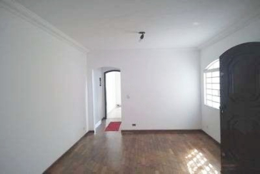 Sobrado à venda na Vila Clarice na Avenida Nuno Mendes Torres