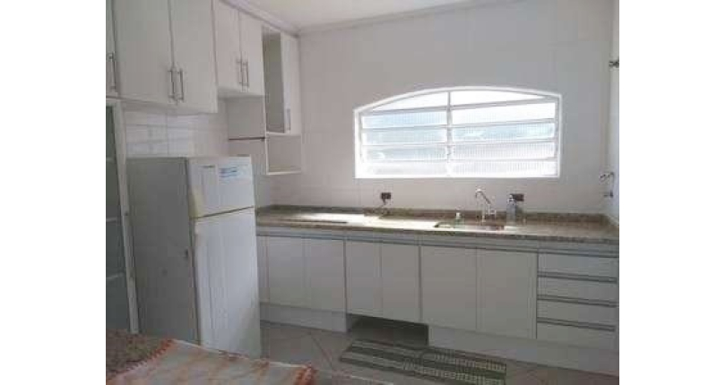 Sobrado à venda na Vila Clarice na Avenida Nuno Mendes Torres