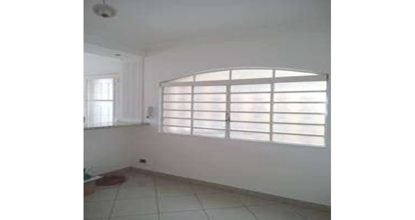 Sobrado à venda na Vila Clarice na Avenida Nuno Mendes Torres