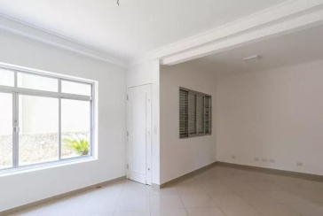 Sobrado à venda na Chacara Inglesa na Rua Soldado João Oliveira Carmo