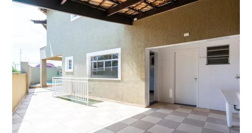 Sobrado à venda na Chacara Inglesa na Rua Soldado João Oliveira Carmo