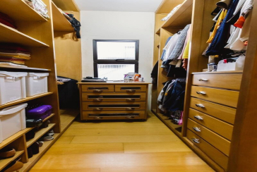 BELO Sobrado à venda no Parque São Domingos na Rua João Veloso de Oliveira 