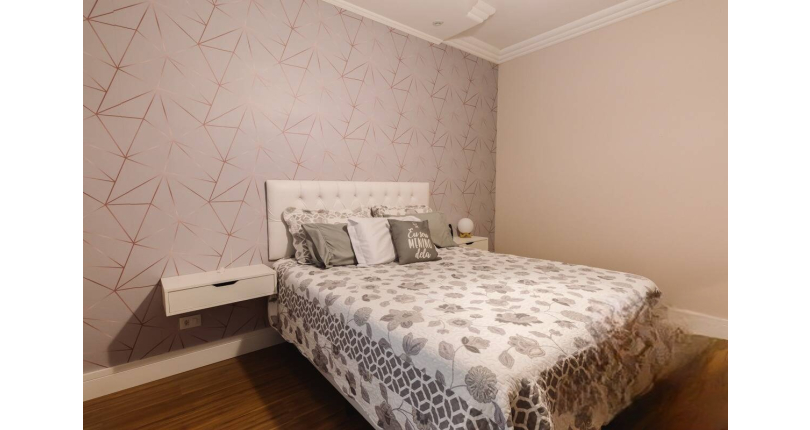 BELO Sobrado à venda no Parque São Domingos na Rua João Veloso de Oliveira 