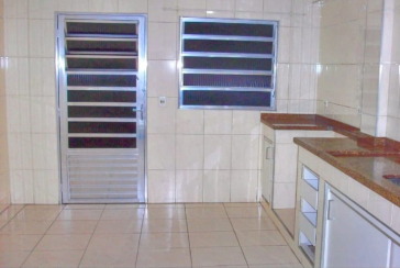 Sobrado à venda no Conjunto Residencial Vista Verde na Rua Ricardo Abed