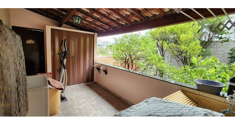 Casa à venda na Chacara Inglesa na Rua Tatsuo Okachi