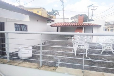 Casa Térrea à venda no Parque Maria Domitila na Rua Adolfo de Souza Carneiro