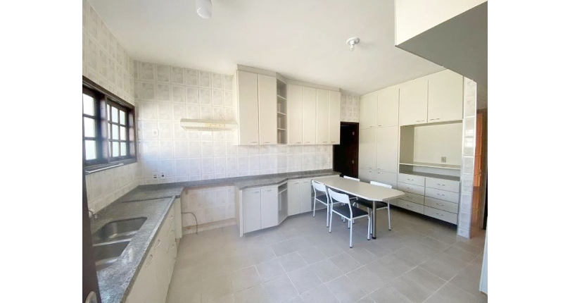 Casa Térrea à venda no Parque Maria Domitila na Rua Adolfo de Souza Carneiro