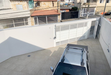 Belo Sobrado novo à venda na Vila Mangalot na Rua José Ataliba Ortiz 400,