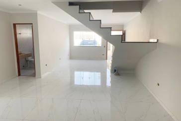 Belo Sobrado novo à venda na Vila Mangalot na Rua José Ataliba Ortiz 400,