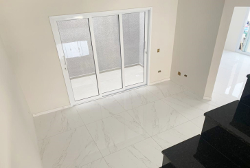 Belo Sobrado novo à venda na Vila Mangalot na Rua José Ataliba Ortiz 400,