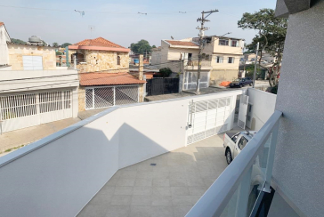 Belo Sobrado novo à venda na Vila Mangalot na Rua José Ataliba Ortiz 400,