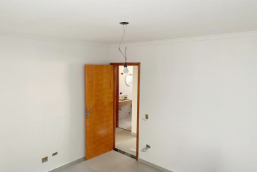 Belo Sobrado novo à venda na Vila Mangalot na Rua José Ataliba Ortiz 400,