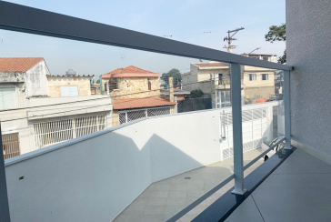 Belo Sobrado novo à venda na Vila Mangalot na Rua José Ataliba Ortiz 400,