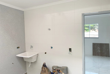 Sobrado novo à venda no Parque São Domingos na Rua Joaquim Pereira Lima 5