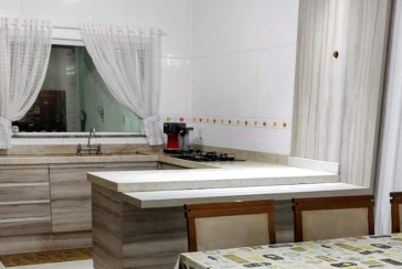 Sobrado à venda no Jardim Regina na Rua Padre Marcigaglia