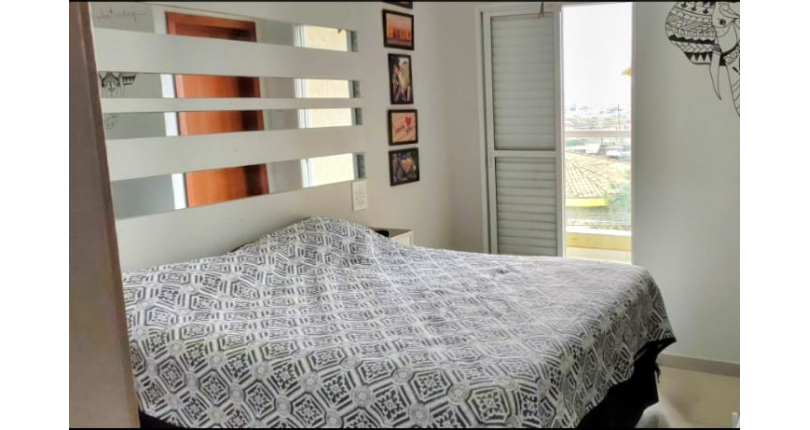 Sobrado à venda no Jardim Regina na Rua Padre Marcigaglia