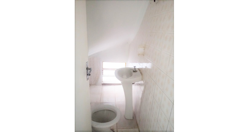 Sobrado comercial à venda no Jaraguá na Rua Doutor Rafael de Araújo Ribeiro