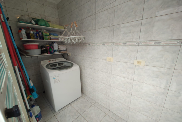  Sobrado à venda no Jardim Pinheiros na Doutor Aristóteles Soares Rocha