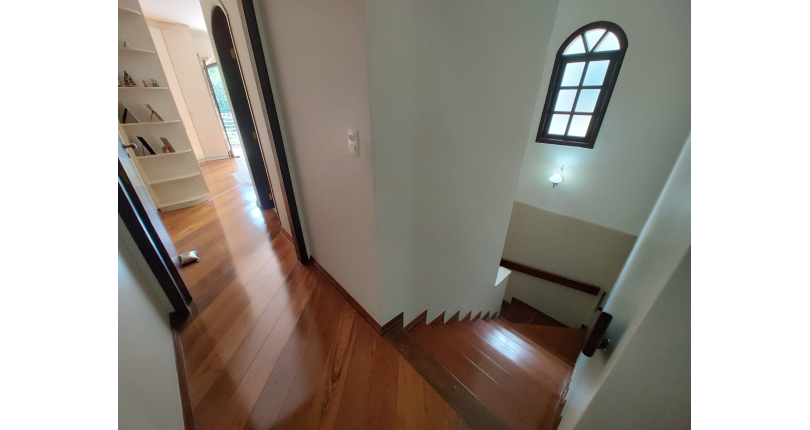  Sobrado à venda no Jardim Pinheiros na Doutor Aristóteles Soares Rocha