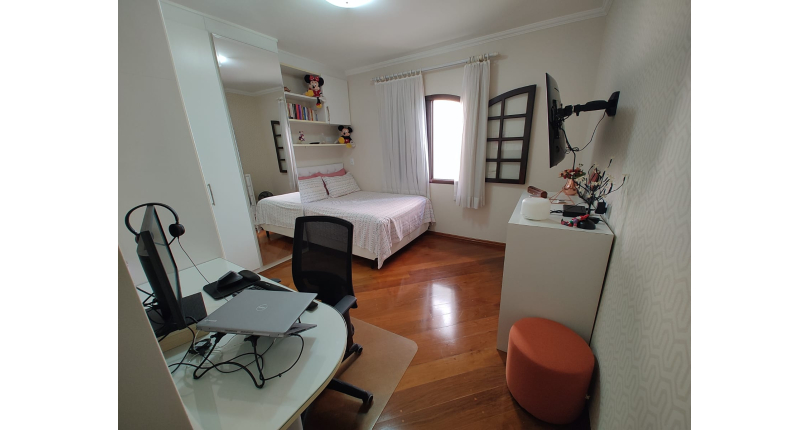  Sobrado à venda no Jardim Pinheiros na Doutor Aristóteles Soares Rocha