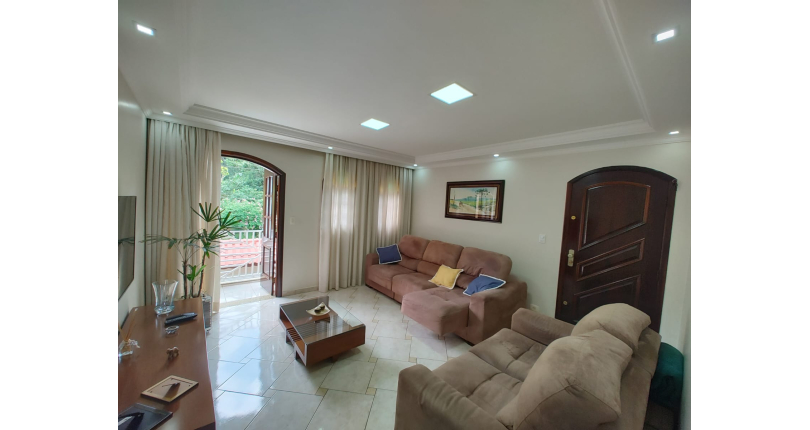  Sobrado à venda no Jardim Pinheiros na Doutor Aristóteles Soares Rocha