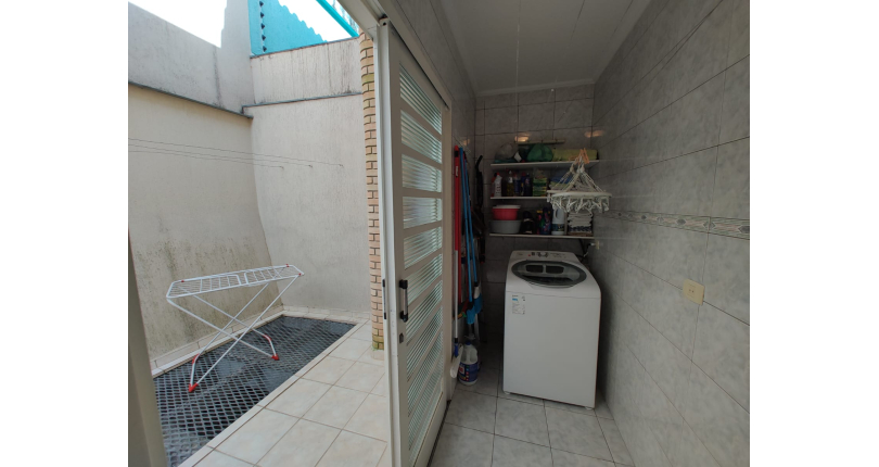  Sobrado à venda no Jardim Pinheiros na Doutor Aristóteles Soares Rocha