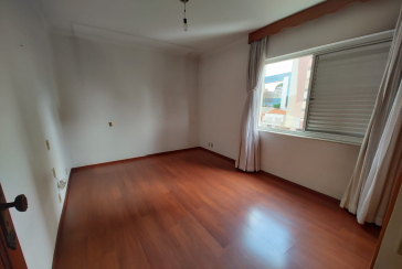 Apartamento à venda na Vila Pompéia na Rua Raul Pompéia 775, Condomínio Edifício Itapuã