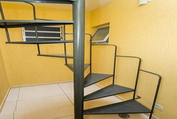  Sobrado à venda no Jardim Santo Elias na Rua Frederico Jacobi