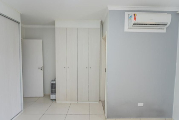  Sobrado à venda no Jardim Santo Elias na Rua Frederico Jacobi