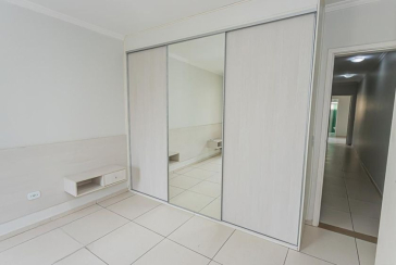  Sobrado à venda no Jardim Santo Elias na Rua Frederico Jacobi