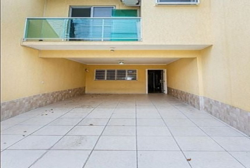  Sobrado à venda no Jardim Santo Elias na Rua Frederico Jacobi