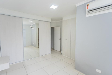  Sobrado à venda no Jardim Santo Elias na Rua Frederico Jacobi