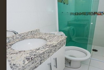  Sobrado à venda no Jardim Santo Elias na Rua Frederico Jacobi