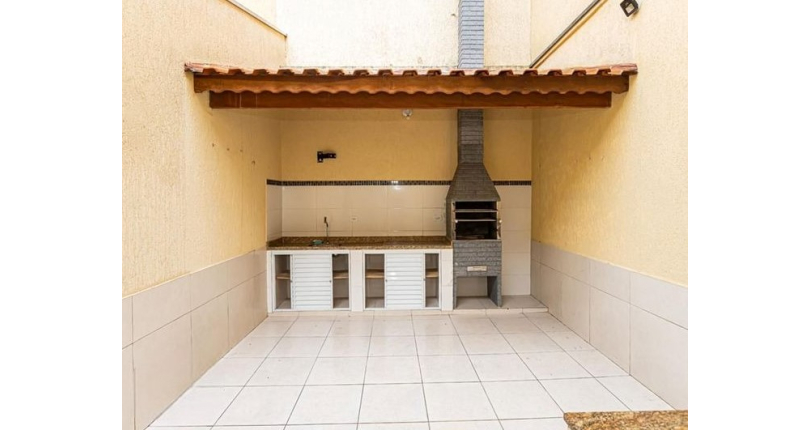  Sobrado à venda no Jardim Santo Elias na Rua Frederico Jacobi