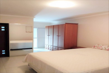 Sobrado à venda no Jardim Mangalot na Rua Jose Santos de Oliveira