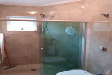 Sobrado à venda no Jardim Mangalot na Rua Jose Santos de Oliveira