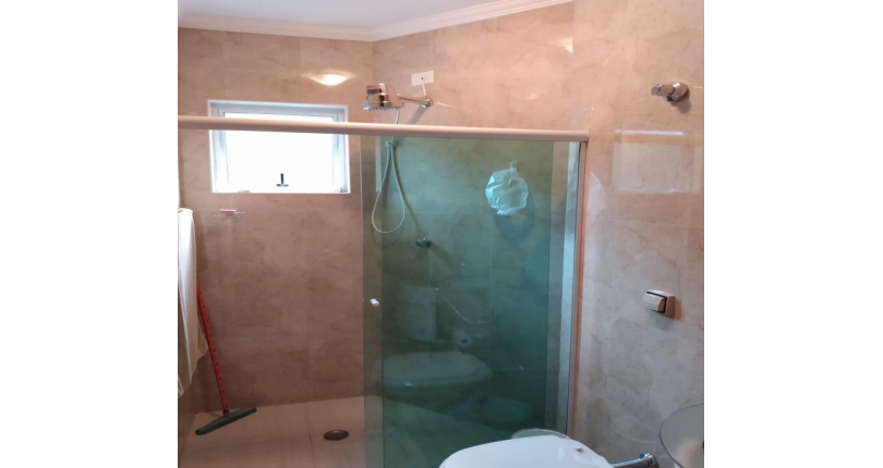 Sobrado à venda no Jardim Mangalot na Rua Jose Santos de Oliveira