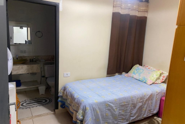 Lindo Sobrado à venda no Jardim Regina na Rua Crispim Santos, 