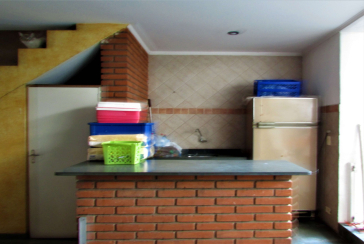 Sobrado à venda no Jardim Regina na Rua Carlos Mauser