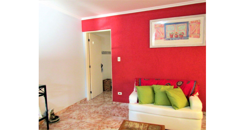 Sobrado à venda no Jardim Regina na Rua Carlos Mauser