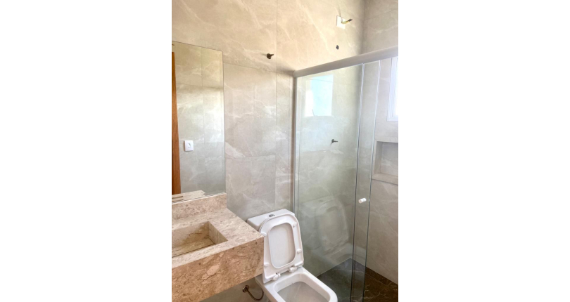 Sobrado à venda Rua Frederico Jacobi, 419, Jardim Santo Elias - Imóveis à Venda