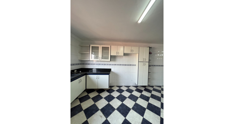 Sobrado à venda no Jardim Cidade Pirituba na Rua Pináceas,