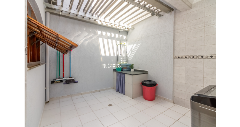 Lindo Sobrado à venda na Vila Barreto na Rua Paulo Barreto,