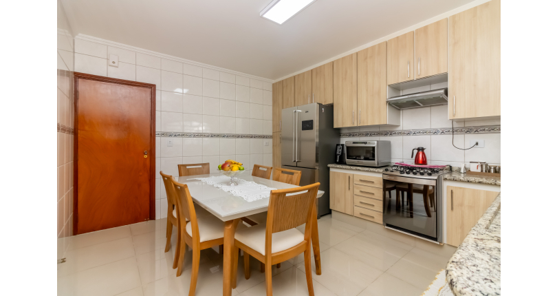 Lindo Sobrado à venda na Vila Barreto na Rua Paulo Barreto,