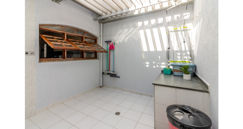 Lindo Sobrado à venda na Vila Barreto na Rua Paulo Barreto,