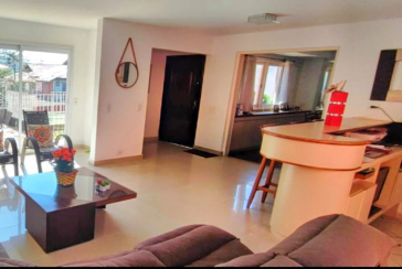 Belo Sobrado à venda no Conjunto Residencial Vista Verde na Rua Ricardo de Freitas