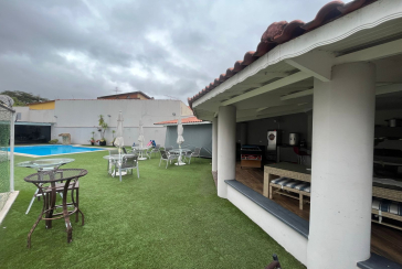 Lindo Sobrado à venda no City América na Rua Engenheiro Jayme Rocha Pereira